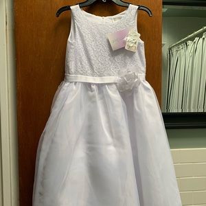 Girls size 8 communion dress